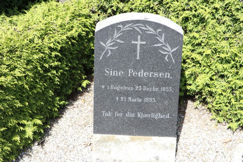 Sine Pedersen  .JPG